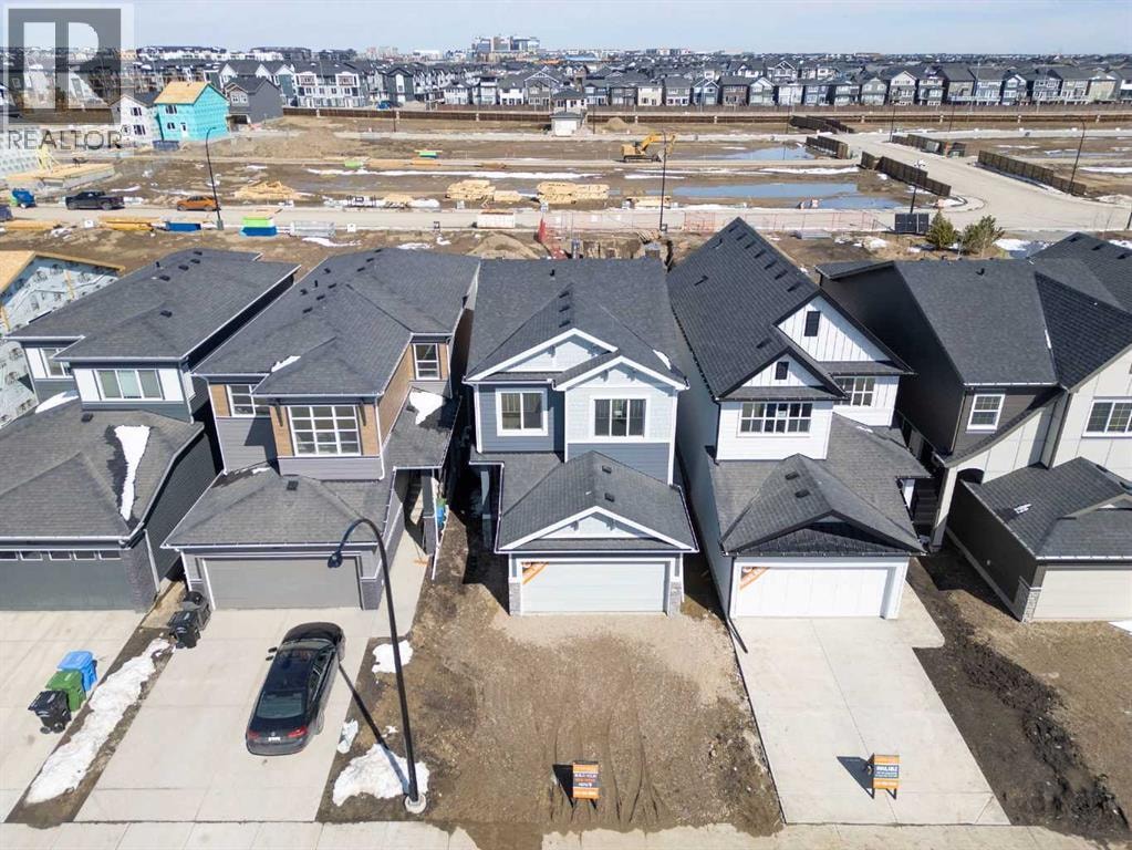 623 Buffaloberry Manor SE — photo 41