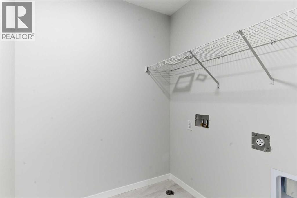 623 Buffaloberry Manor SE — photo 36