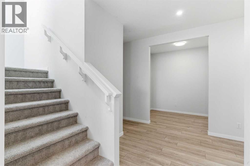 623 Buffaloberry Manor SE — photo 21