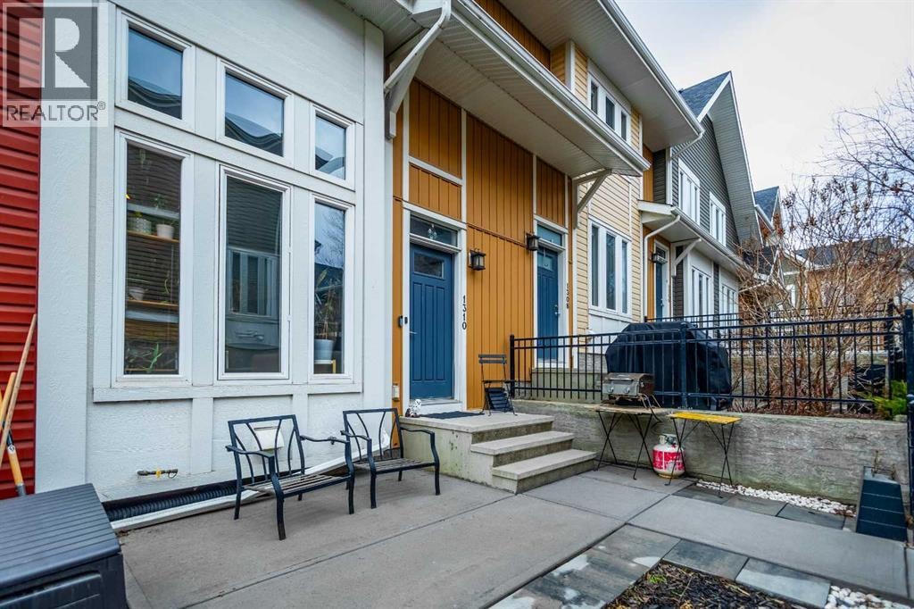 1310 Auburn Bay Square SE — photo 2