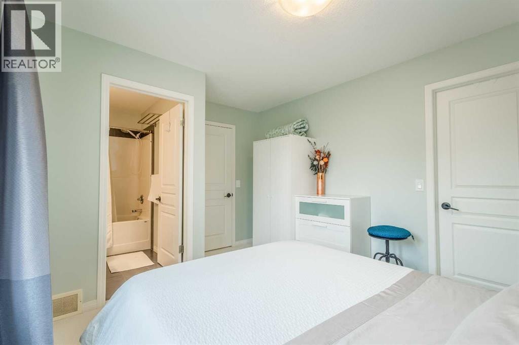 1310 Auburn Bay Square SE — photo 41
