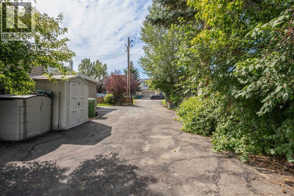 828 West Chestermere — photo 45