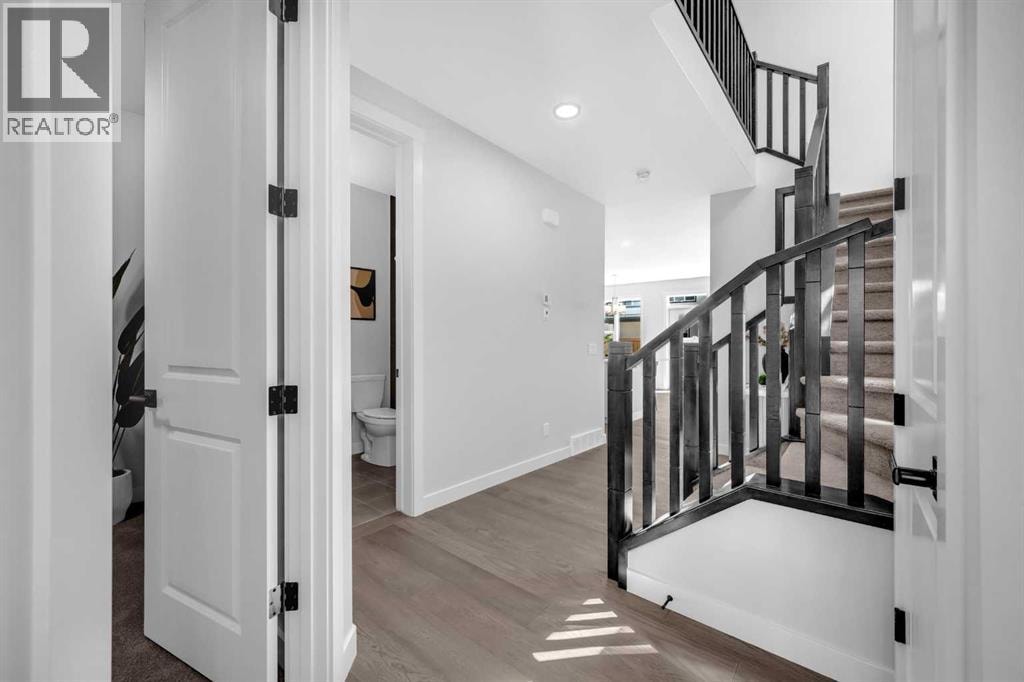 55 Amblehurst Link NW — photo 7