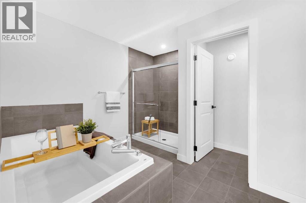 55 Amblehurst Link NW — photo 32