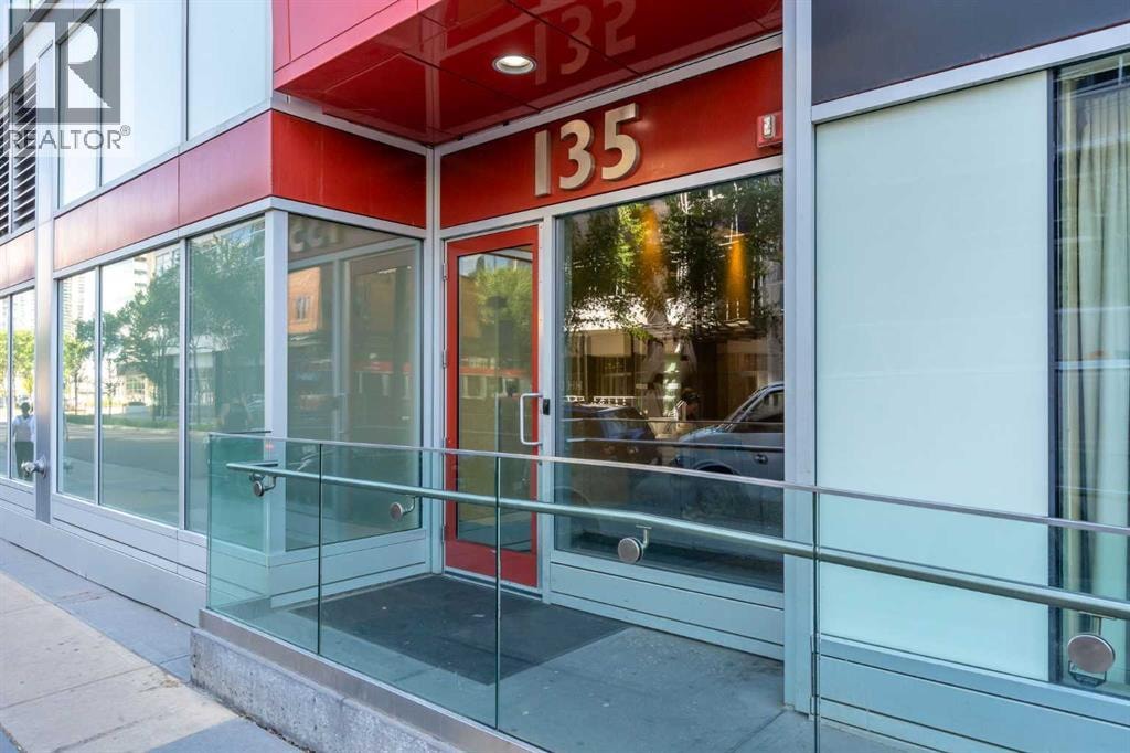 2010, 135 13 Avenue SW — photo 14