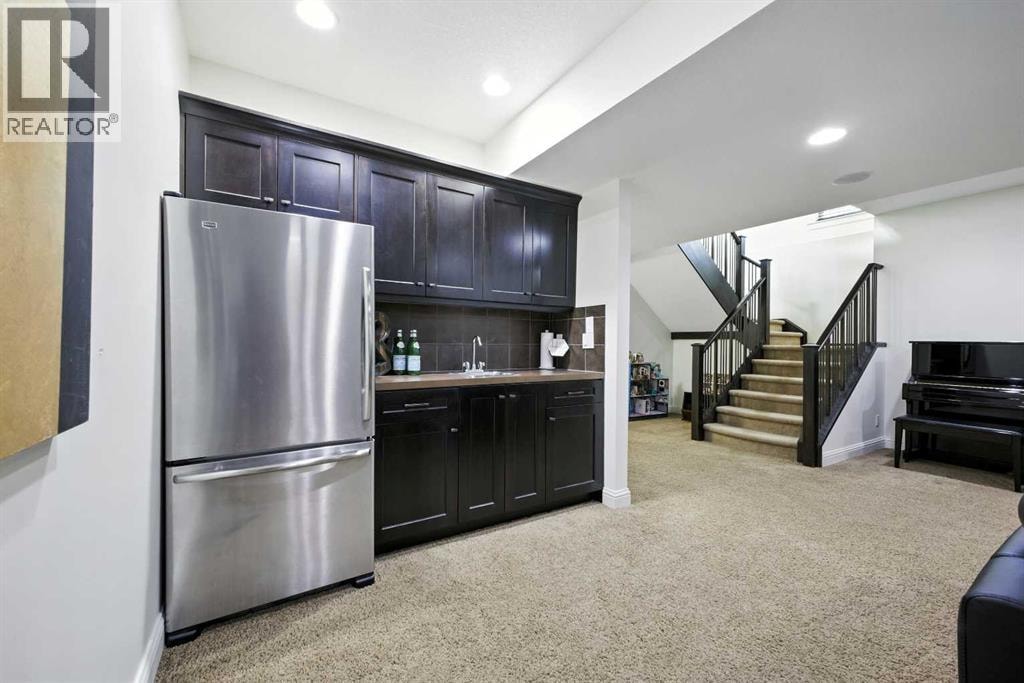 62 Posthill Drive SW — photo 37