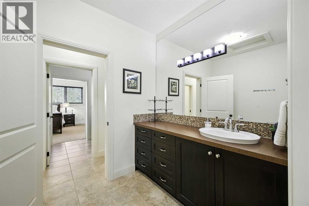 62 Posthill Drive SW — photo 25