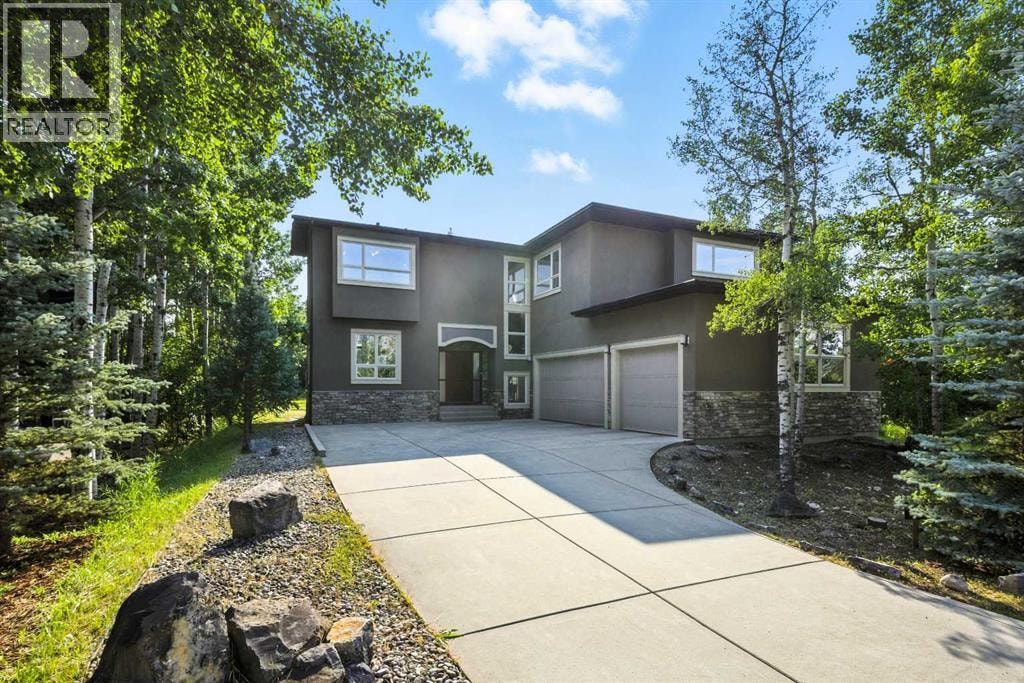 62 Posthill Drive SW — photo 3