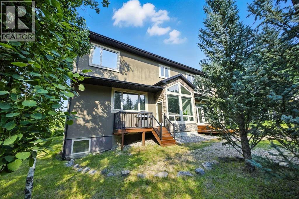 62 Posthill Drive SW — photo 43