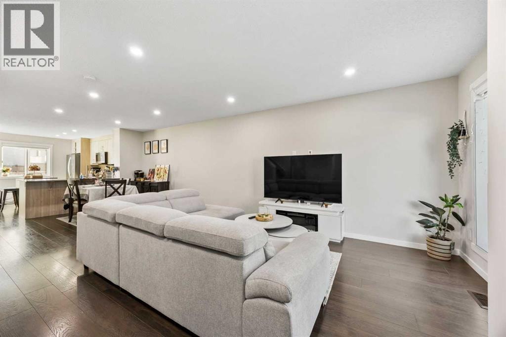 1616, 7451 Falconridge Boulevard NE — photo 21