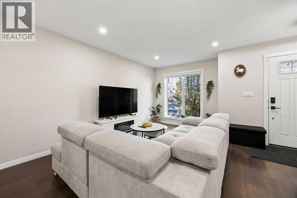 1616, 7451 Falconridge Boulevard NE — photo 25