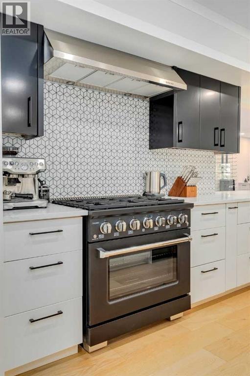1206 Varsity Estates Road NW — photo 12