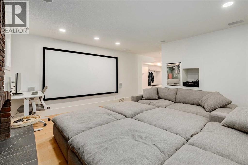 1206 Varsity Estates Road NW — photo 35