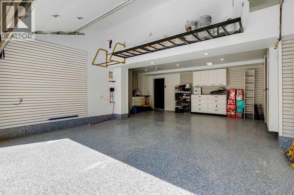 1206 Varsity Estates Road NW — photo 44