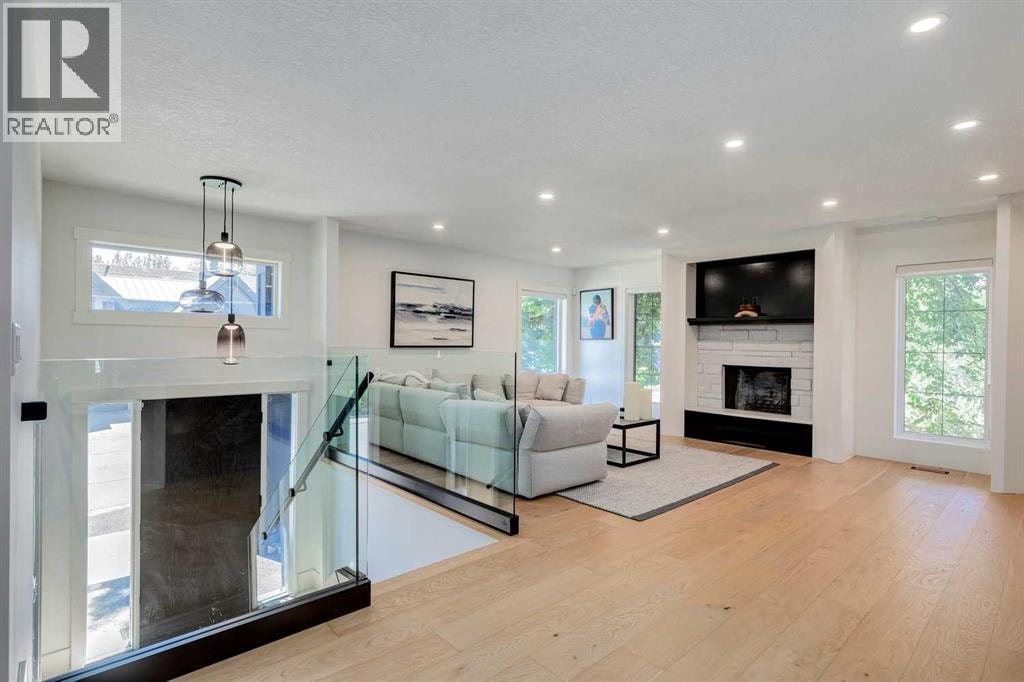 1206 Varsity Estates Road NW — photo 5