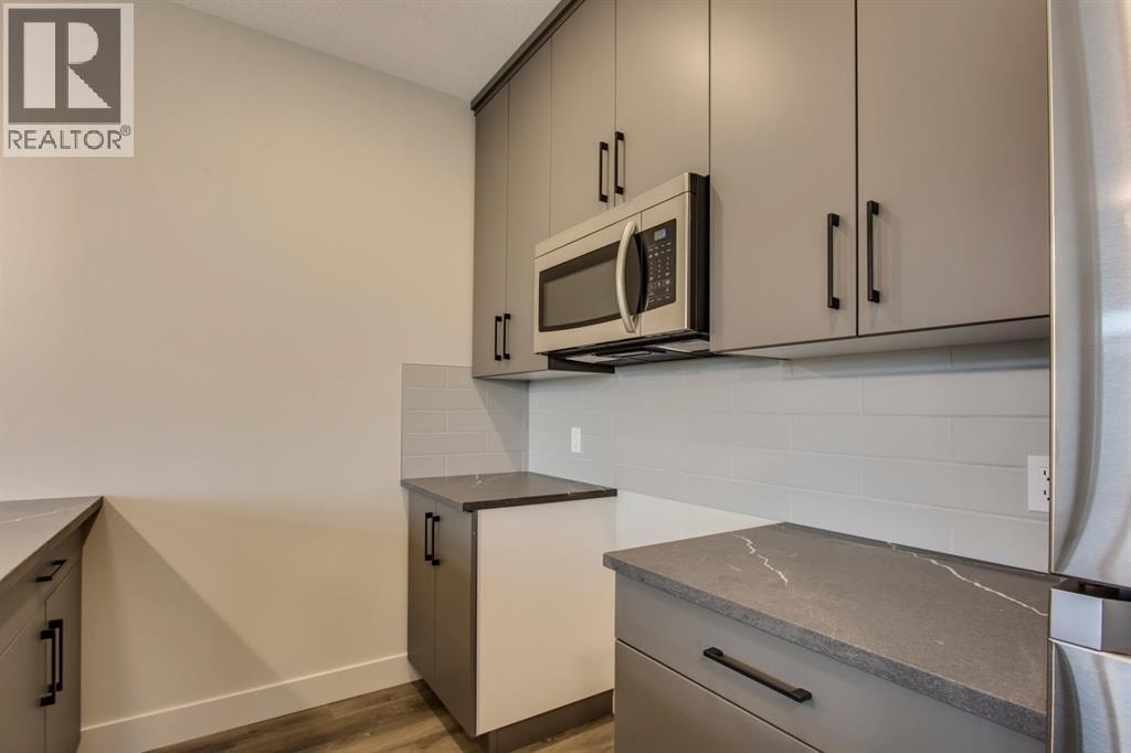 259 Royal Elm Road NW — photo 10