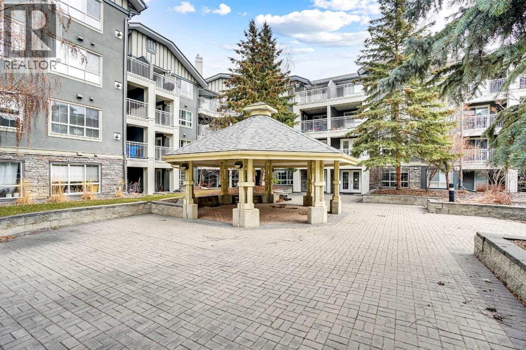 250, 35 Richard Court SW — photo 26