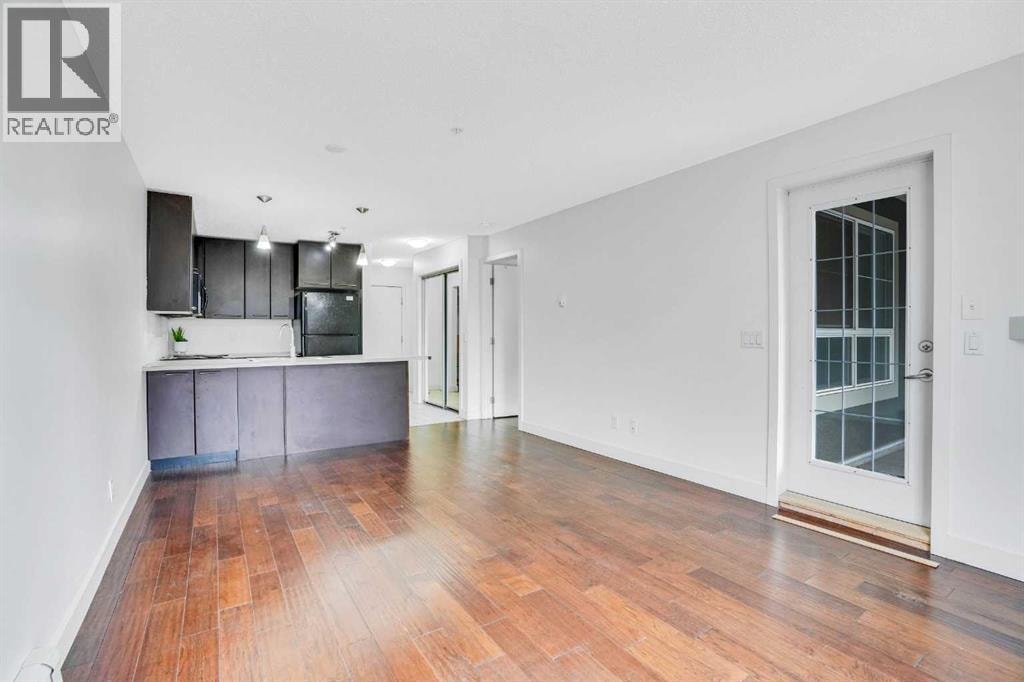 250, 35 Richard Court SW — photo 7