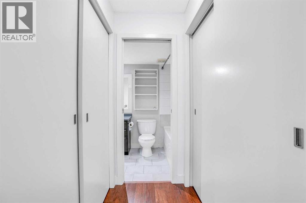250, 35 Richard Court SW — photo 11