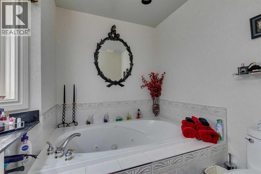 1302 Frontenac Avenue SW — photo 28