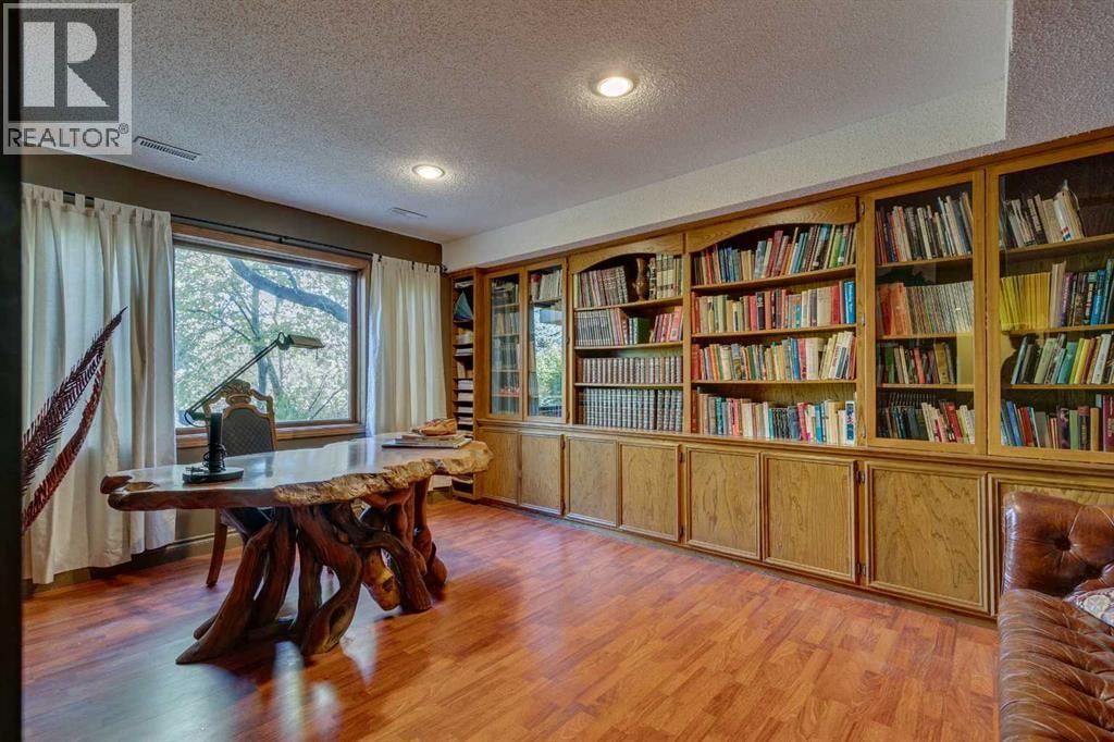 1302 Frontenac Avenue SW — photo 33