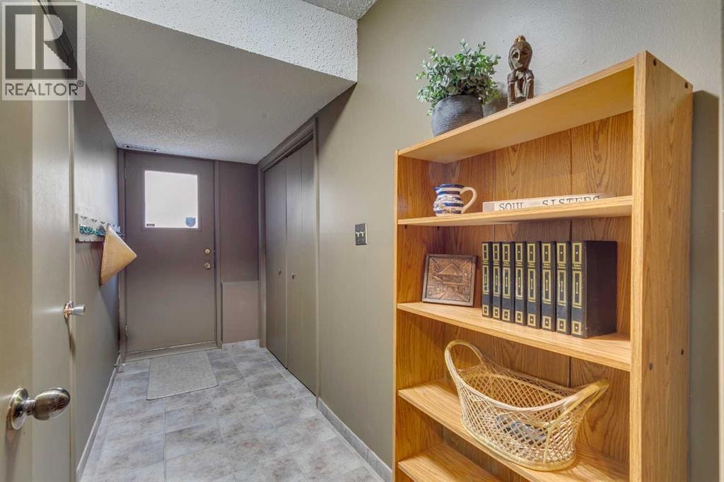 1302 Frontenac Avenue SW — photo 35