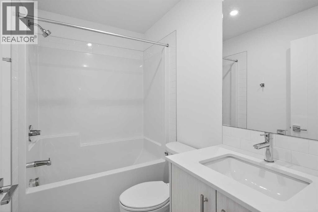 3201, 6 Merganser Drive W — photo 32