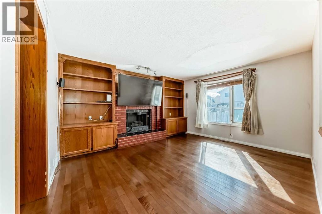 207 Eldorado Close NE — photo 11