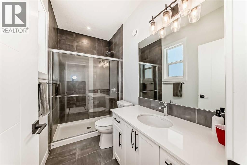 219 Chelsea Park — photo 17