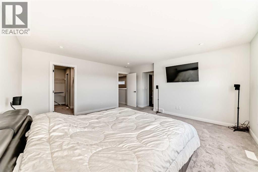 219 Chelsea Park — photo 27