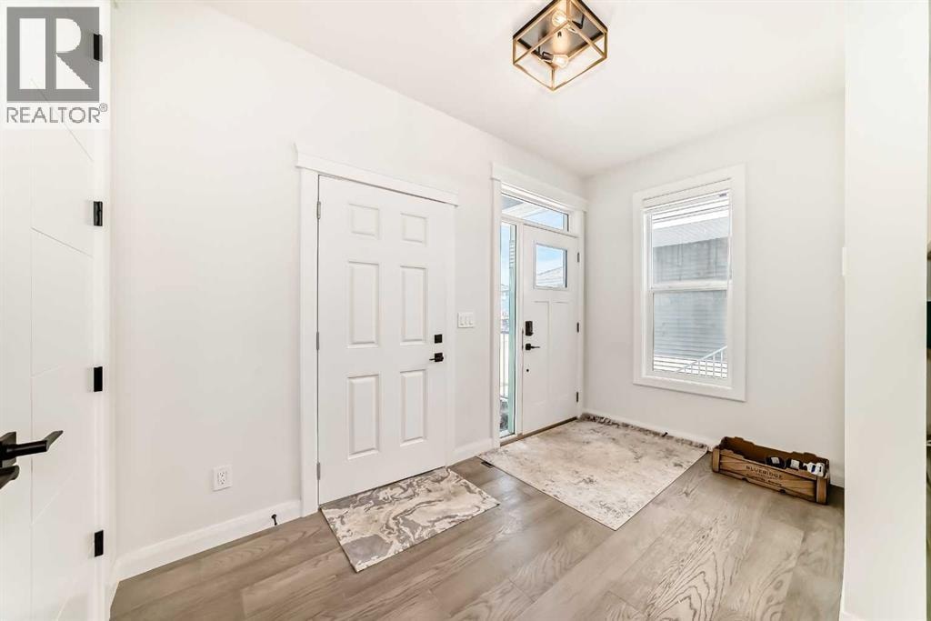 219 Chelsea Park — photo 3