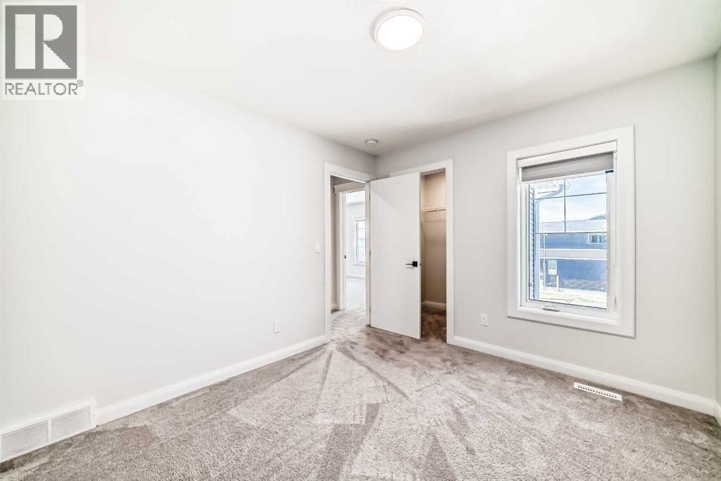219 Chelsea Park — photo 42