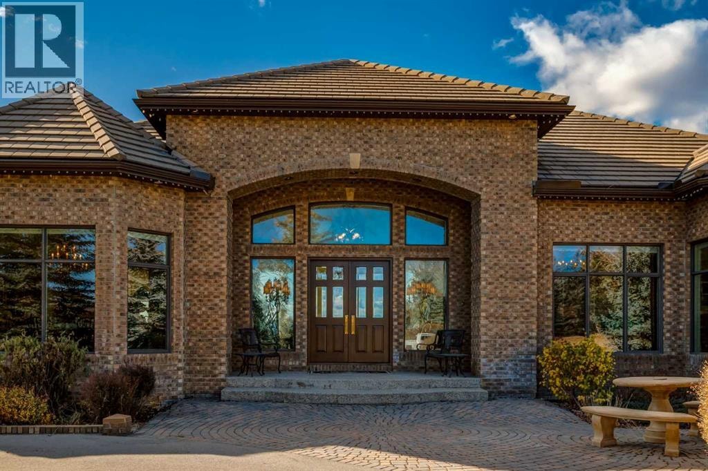 31 Pinnacle Ridge Drive SW — photo 2