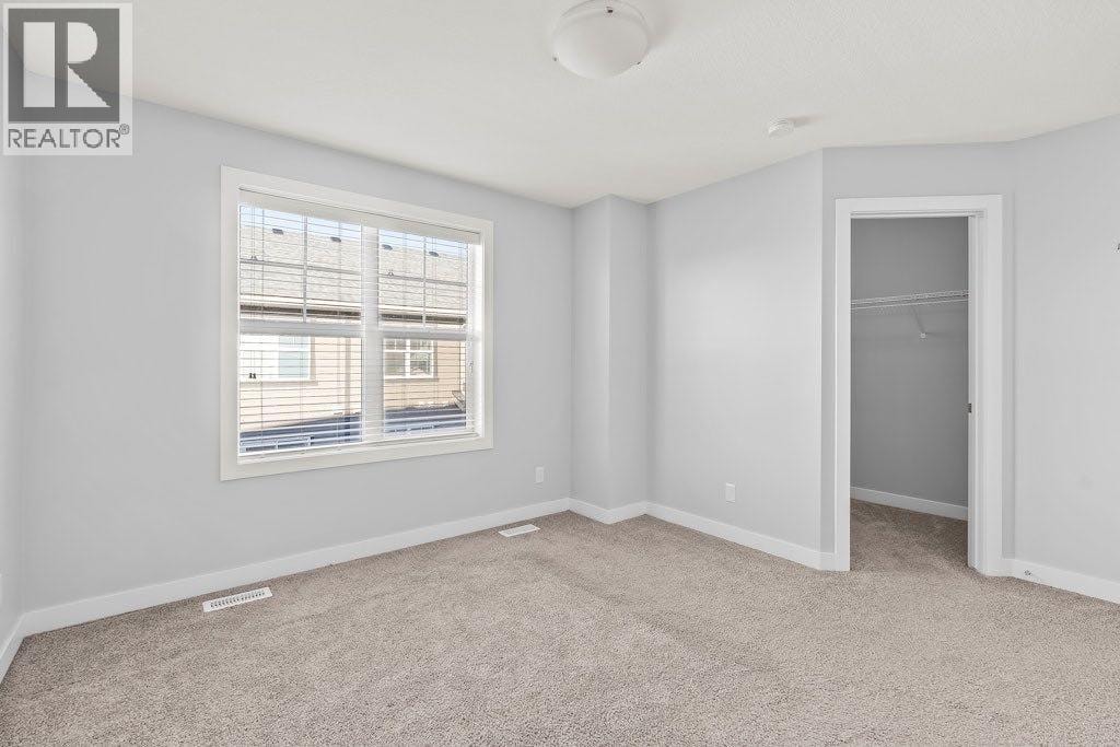 4 Evanscrest Gardens NW — photo 22