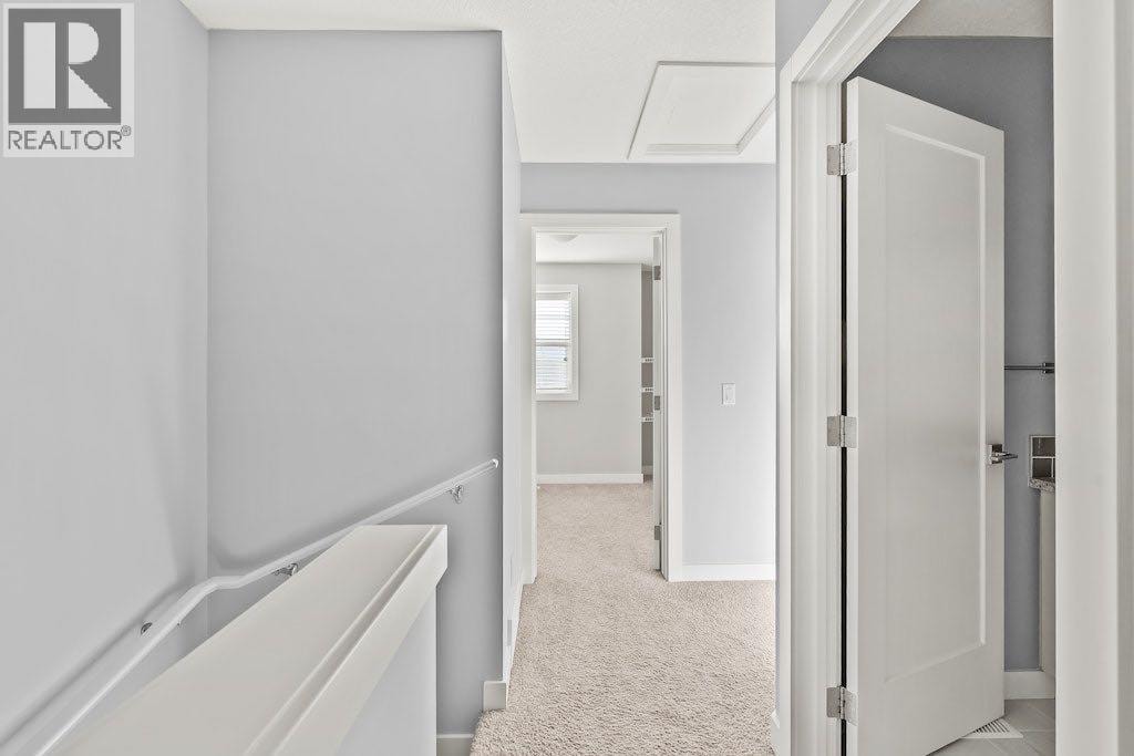 4 Evanscrest Gardens NW — photo 25