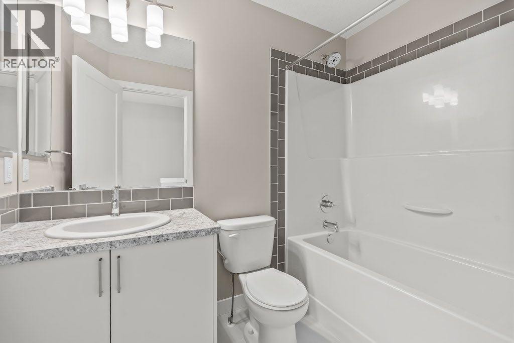 4 Evanscrest Gardens NW — photo 27