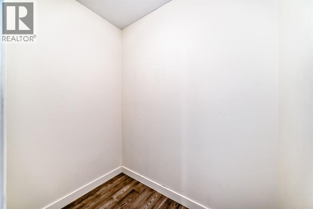302, 4455A Greenview Drive NE — photo 31