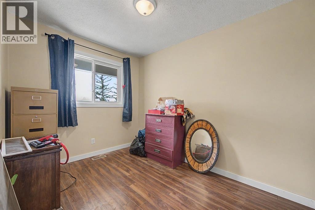 814, 200 Brookpark Drive SW — photo 13