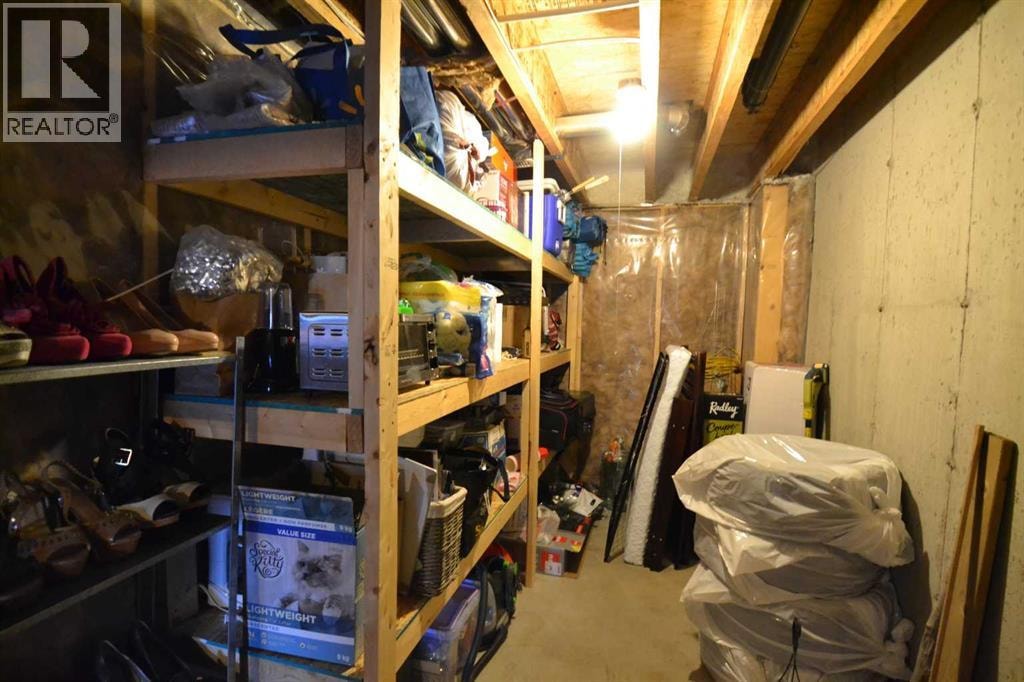 613 Hillcrest Road SW — photo 42