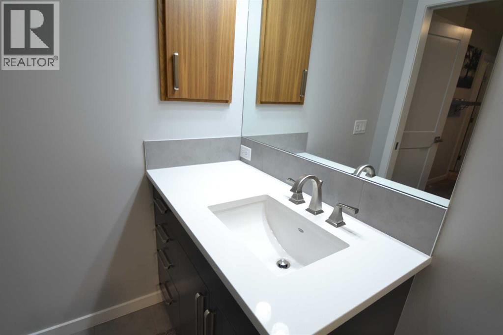 613 Hillcrest Road SW — photo 32