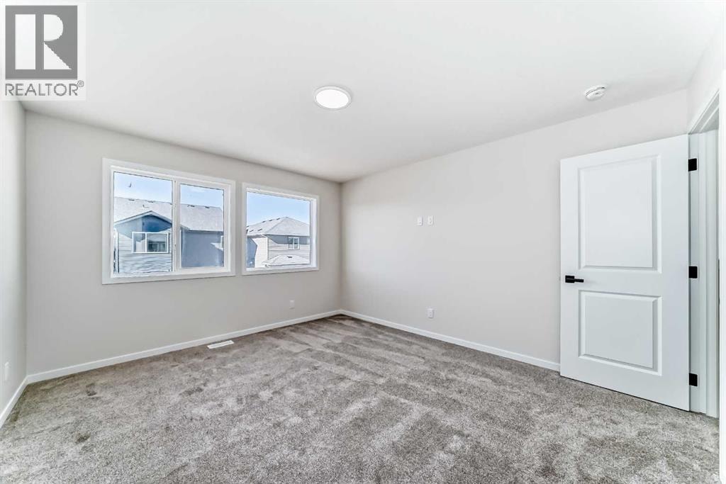 105 Corner Glen Green NE — photo 32
