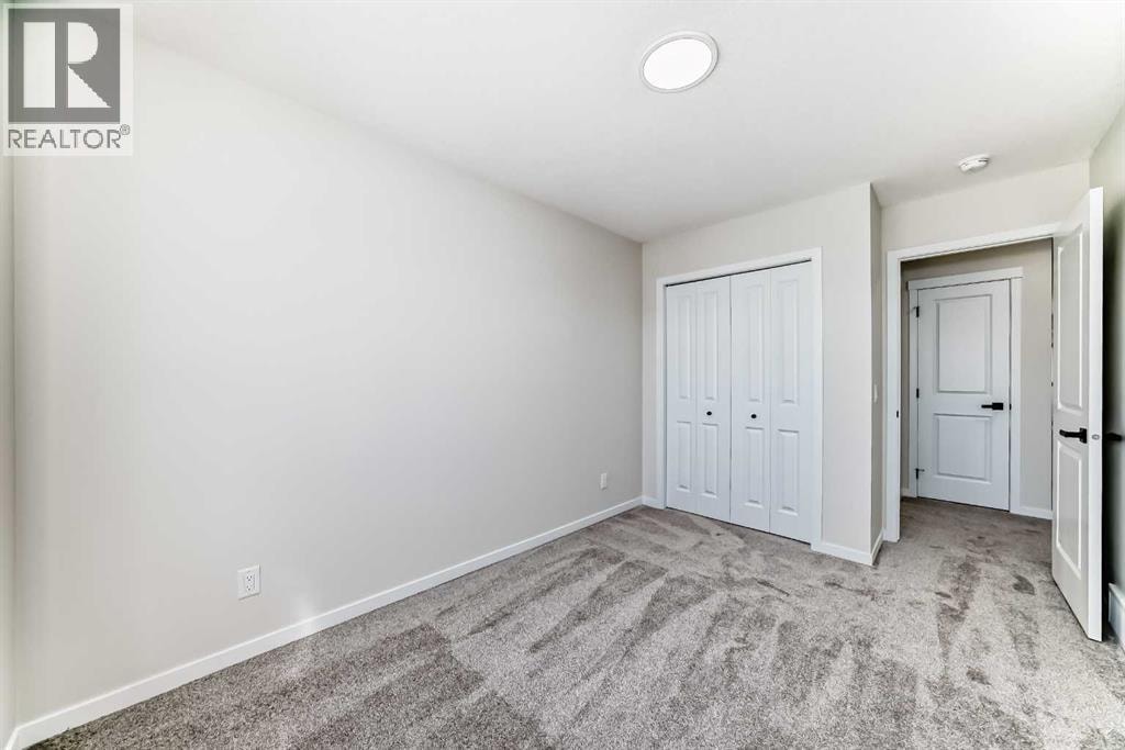 105 Corner Glen Green NE — photo 41