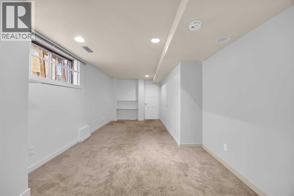 49 Beacham Way NW — photo 33