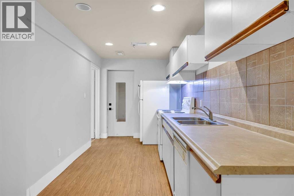49 Beacham Way NW — photo 31