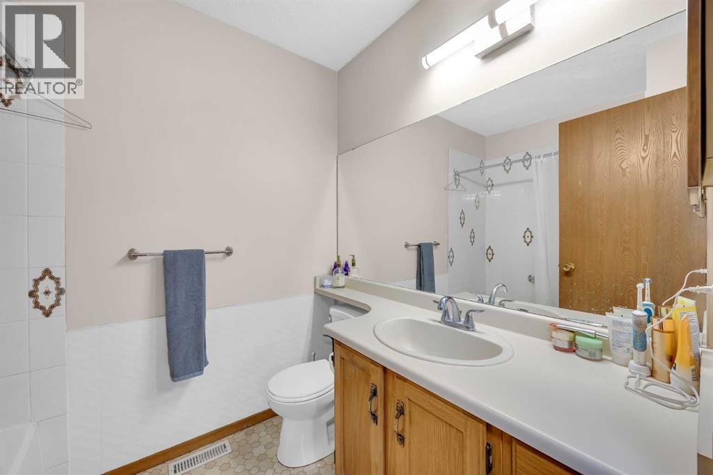 49 Beacham Way NW — photo 21