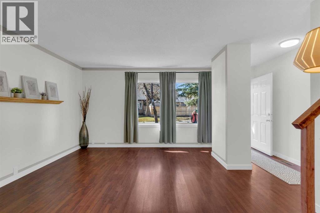 34, 630 Sabrina Road SW — photo 4