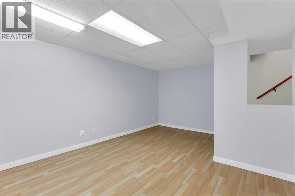 34, 630 Sabrina Road SW — photo 22