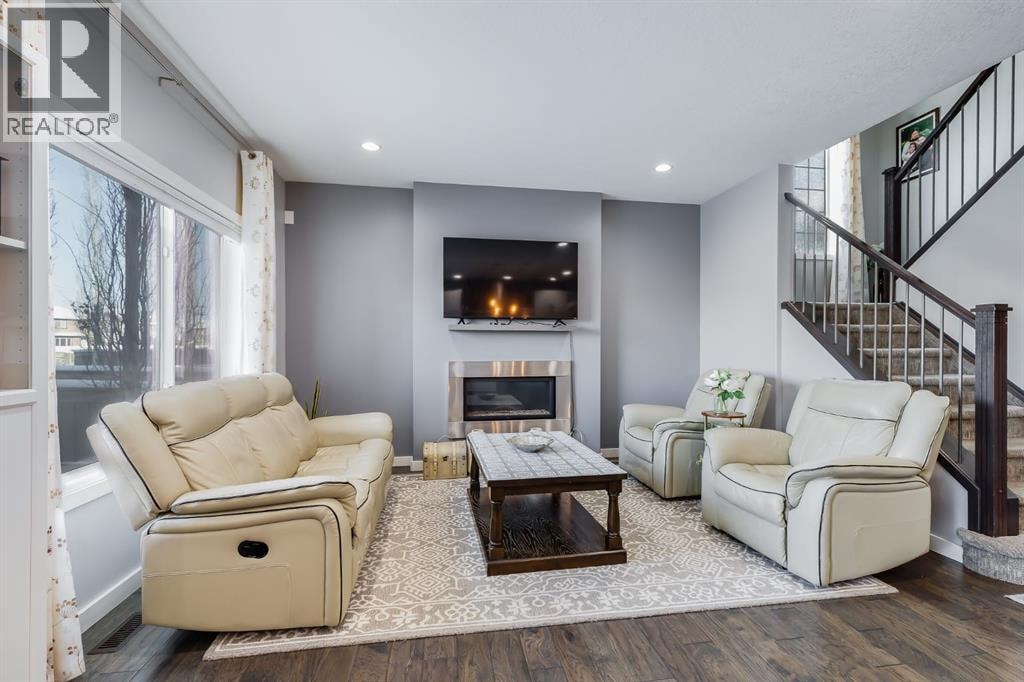 52 Cooperstown Place SW — photo 3