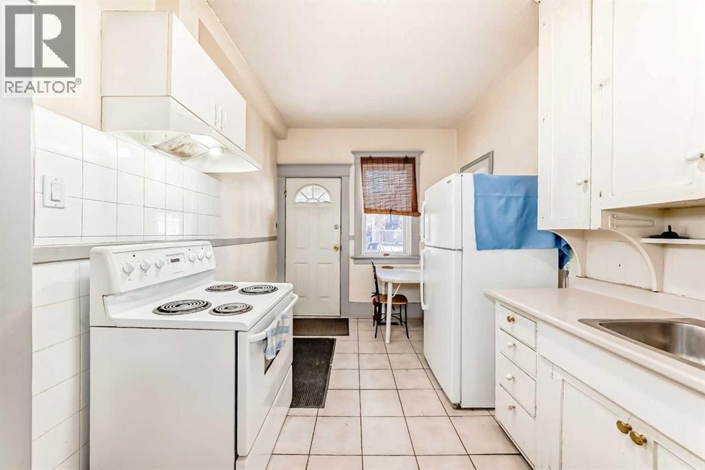 1227 13 Avenue SW — photo 23