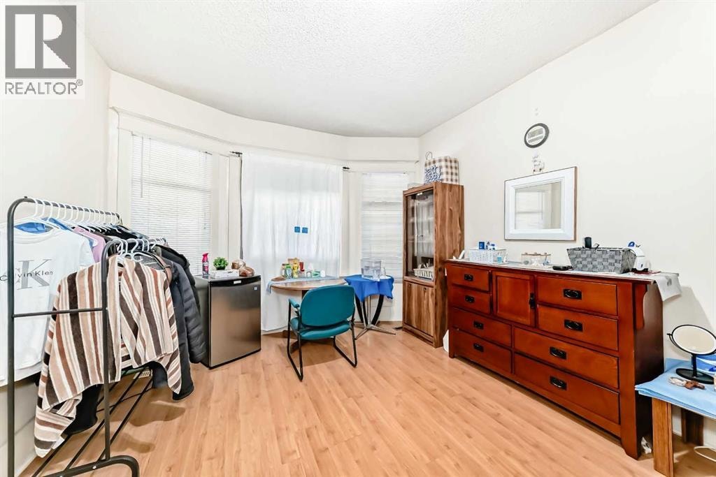 1227 13 Avenue SW — photo 19